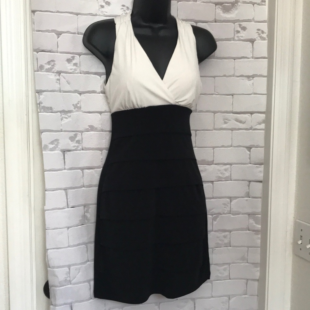 Women’s Sweet Storm sleeveless dress